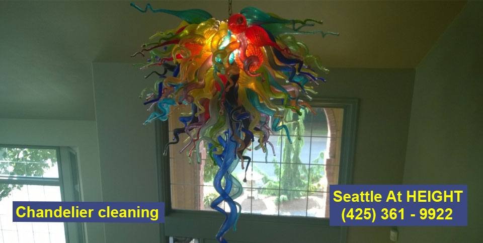 Chandelier cleaning professional